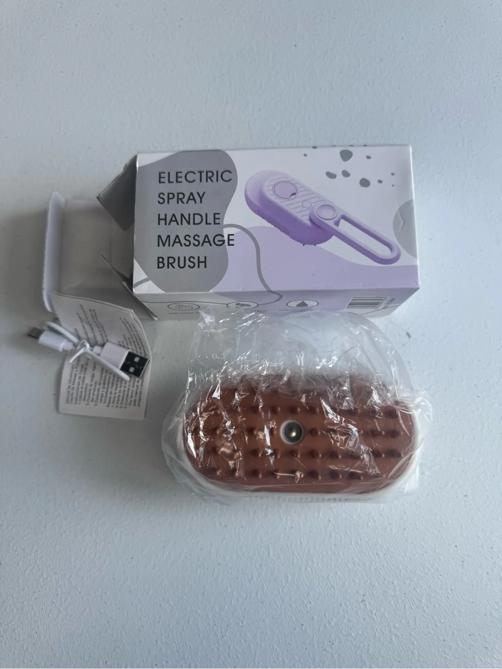 Rechargeable Steam Pet Grooming Brush for Cats & Dogs - White and Orange